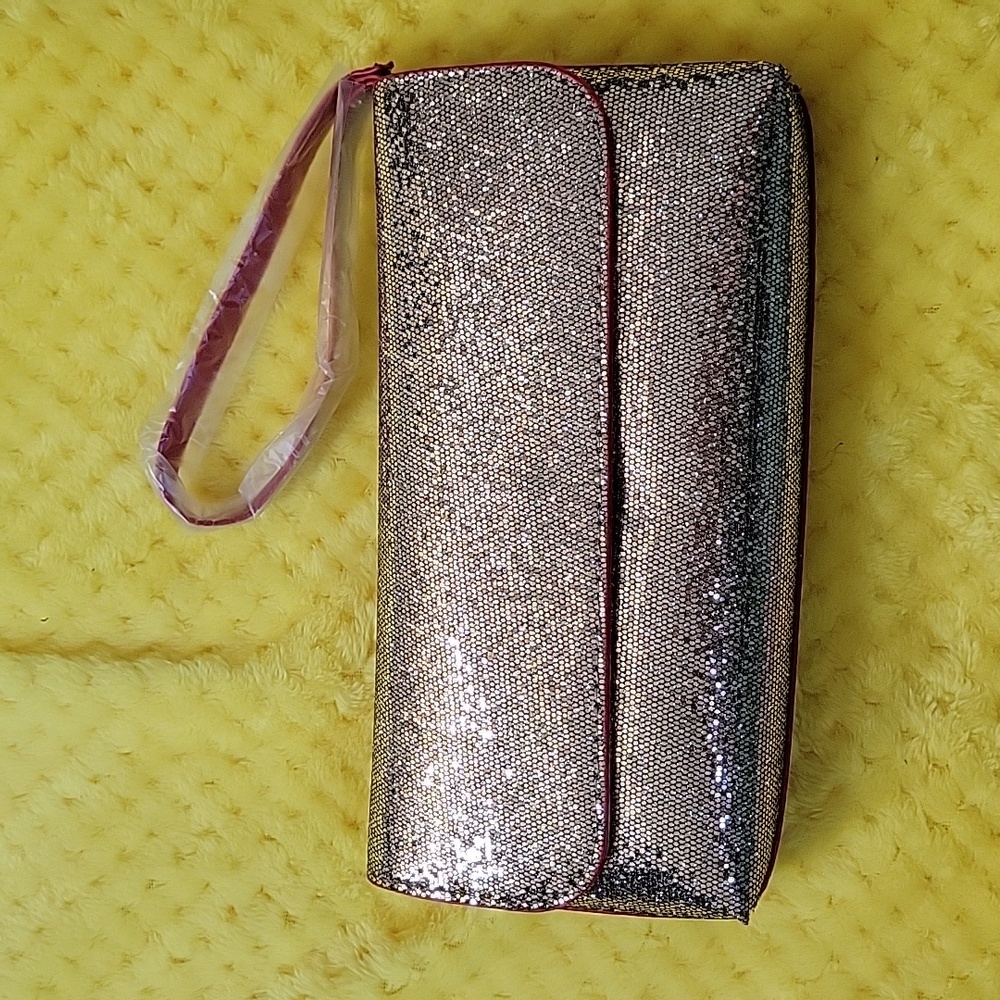 Estēe Lauder Sparkly Pouch